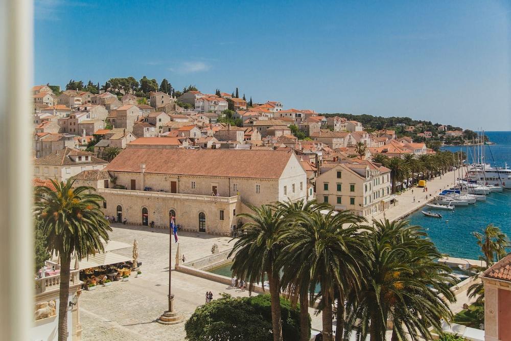 Park Hvar Hvar Town Buitenkant foto